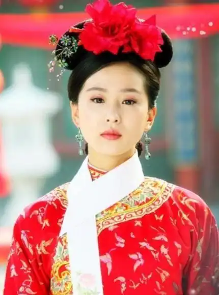 古装美才是真的美,清宫剧造型盘点杨幂俏丽赵丽颖甜美,李沁超级经典
