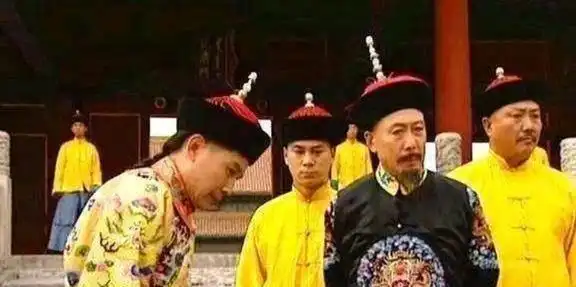 爱新觉罗胤礽在历史上是怎样的人,他又为什么会被废
