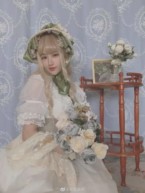 lolita告别洛可可
