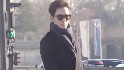 凉生,我们可不可以不忧伤花絮钟汉良偶遇绅士帮忙捡手杖孙怡晕旋转木马狂飙家乡话