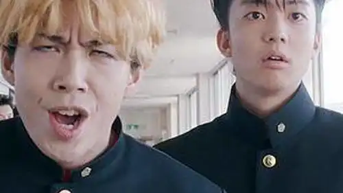 两个中二少年太秀了,要素过多,期待神评我是大哥大