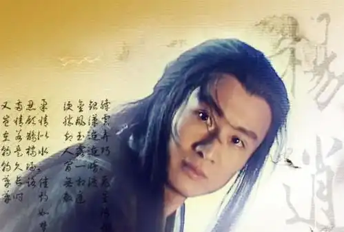 他怎么落魄成这样曾靠倚天屠龙记大火,今打扮邋遢逛地摊
