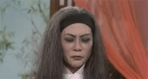 梅超风欲杀郭靖为夫报仇,动手时,为何黄蓉一句话就能让她住手
