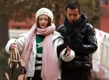 他与姚笛同床共枕7年,却因没钱买房无奈分手,如今身家上亿
