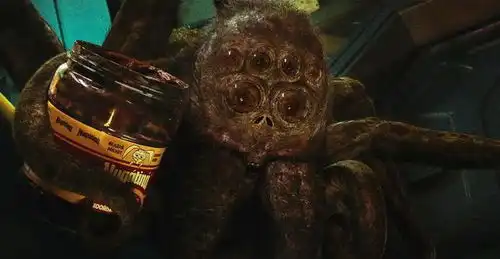 指环王第二季年内播出,辐射剧集曝光新剧照
