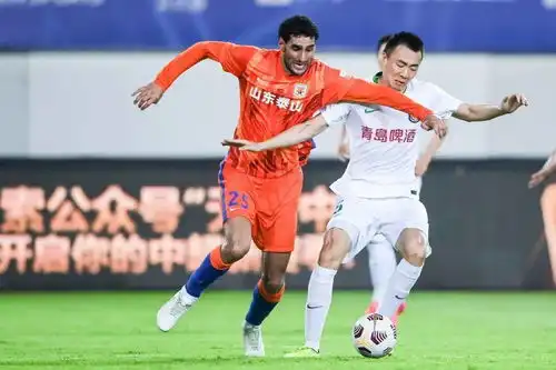 吴兴涵传射郭田雨破门,泰山队2比0赢下齐鲁德比