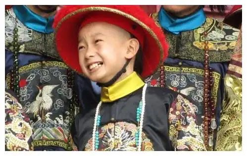 末代皇帝溥仪被逐出皇宫后,为怕人下毒,他想出了这些怪招
