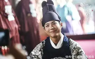 新生代男神收割机蔡秀彬,俞承豪高庚杓朴宝剑都跟她合作过

