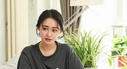 郑爽出山上热搜,青春斗成了3月最值得期待的青春剧
