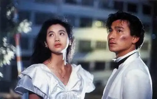 刘德华在天若有情之追梦人中骑的那辆摩托车是什么款式的,价钱大概在多少..谢谢
