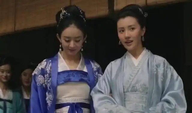 知否明兰刚封为诰命夫人,就替华兰撑腰,解决了一桩大麻烦
