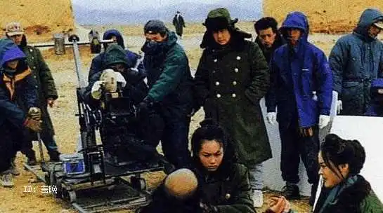 未公开的大话西游照片,周星驰是爱笑的少年,朱茵眼神成为经典