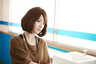谁能给我林依晨的当老师的照片,或截得剧照,以及沈荣臻攀岩的照片,唐嫣在花园里的照片
