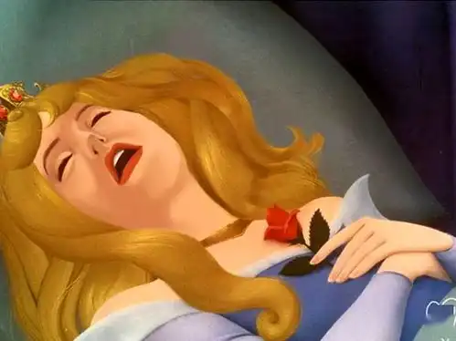 迪士尼公主变丑瞬间看着让人如此过瘾,因为太真实
