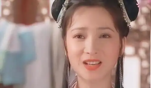 赵丽颖杨幂刘诗诗85花演古偶剧惹争议年龄大了还能演少女吗
