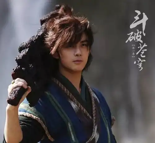 杨紫关晓彤林允新剧撞期,到底追哪部当然是看男主了
