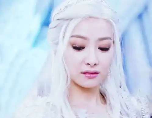 16年的幻城才叫美女如云,认出玉漱香妃,却没认出小燕子