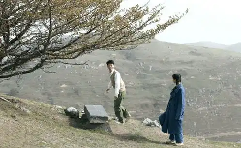 窦骁大婚,周冬雨成影后,当年他们初恋的地方早已变了模样
