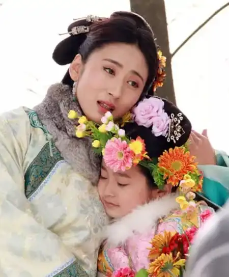 10年过去了,还记得步步惊心里的承欢格格吗如今的她美极了