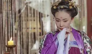 刘威葳可真行演白鹿的母亲和演聂远的姐姐反差太大,真正剧抛脸