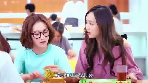 惹上冷殿下丑女未婚妻身份,人尽皆知,众人一脸谄媚之色
