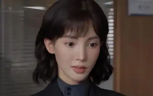 金晨又变脸了,差点没认出来,苹果肌饱满的吓人,秦岚一语成谶