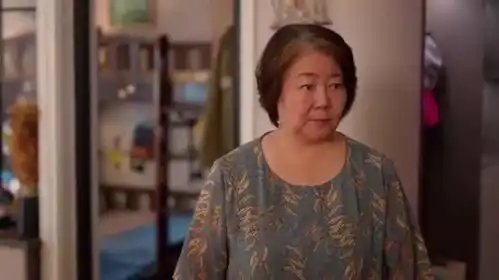 小日子茉莉刚离婚就闹出绯闻,公公不让她见女儿,结局亮了
