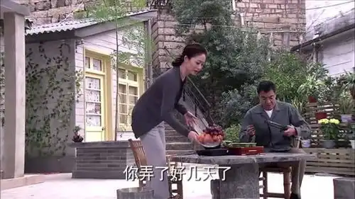 我家有喜退伍军人老白家的传统,不爱红妆爱武装
