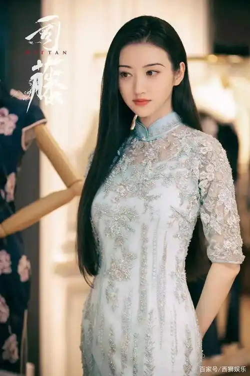 司藤力压群雄登榜凭借景甜张彬彬超甜cp和实景服装吸引眼球