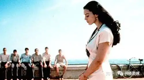 西西里的美丽传说这部电影想要表达的是什么
