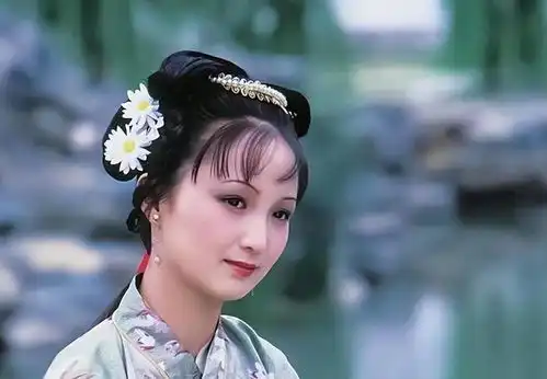 红楼梦究竟有多恐怖大观园是个坟,里面的人都是鬼