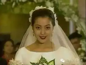 金喜善晒少女青涩照破整形谣言后悔曝光女儿模样
