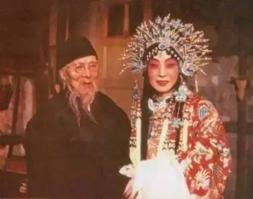 与生俱来的资本并不过人梅兰芳,是如何一步一步成为骨灰级大师
