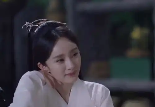 三生三世枕上书最新预告,杨幂客串上线,自带慵懒感果真是姑姑白浅