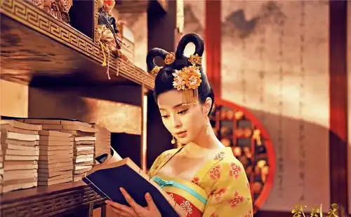 武则天政治才能太强,皇帝李治险让位于她
