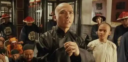 真实的武林黄飞鸿是造出来的英雄吗
