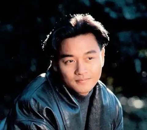 30年前的男明星,也太会穿了吧
