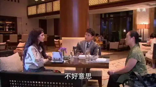 最美的时光苏蔓化了个最丑的妆,却见到暗恋的男神,人麻了
