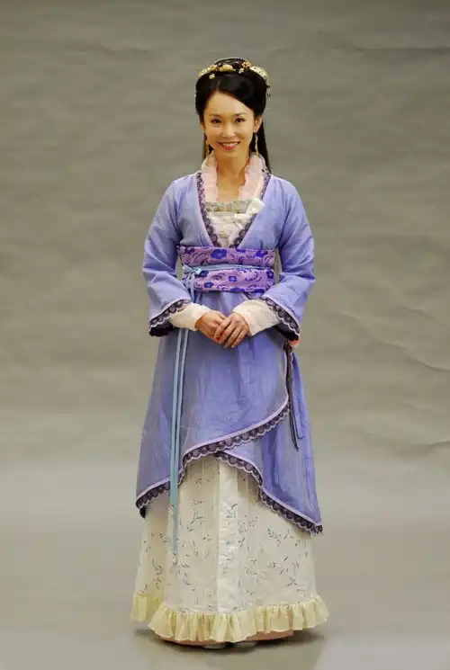 除了李若彤刘亦菲版本,你还记得范文芳演的小龙女吗
