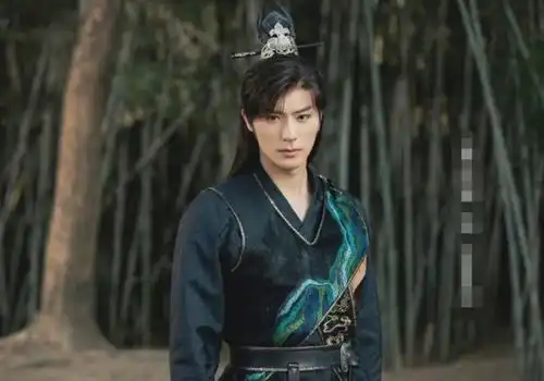 长歌行乐嫣刚大婚,赵露思又一新剧火了,男主颜值不输刘宇宁