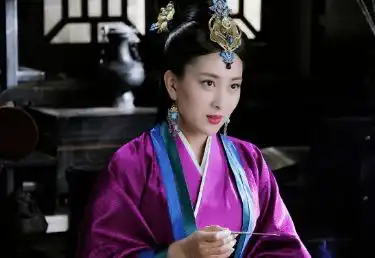 商鞅车裂身亡,霸星将世,芈月深受楚威王喜爱