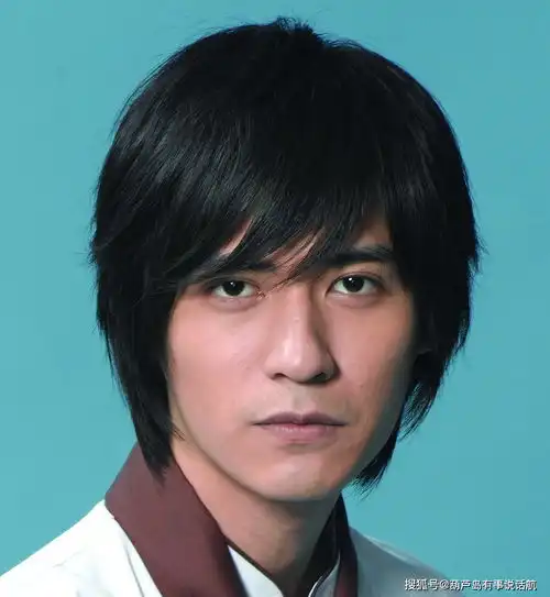 周渝民,因流星花园而成名,他与妻子喻虹渊,低调地幸福着
