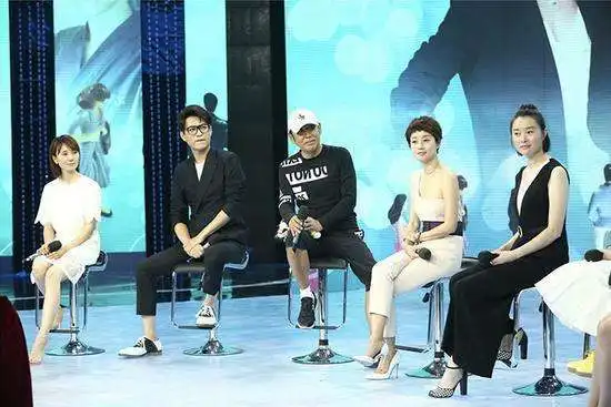 靳东新剧阵容强大,没有白百何却牵手马伊琍,陈道明打酱油
