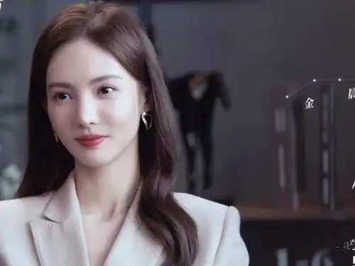 你是我的荣耀新剧照曝光杨洋工程师造型让人心动,热巴绝美