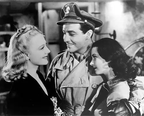 魂断蓝桥心中的不朽爱情,是残忍的社会无法完全夺走的
