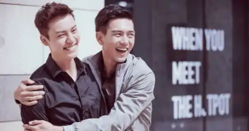 当1米85的李现撞上1米82的陈伟霆,才知道健身对男人到底有多重要