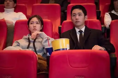 经常请吃饭的漂亮姐姐孙艺珍,教我如何跟小奶狗恋爱
