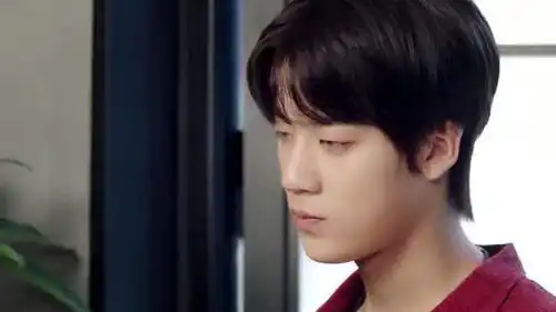 影视苏牧云x乐堤胤,狼和小绵羊的对视都是小场面