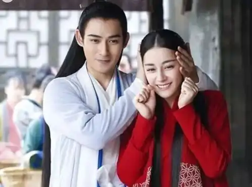 拿主角的剧本演配角的戏,钟汉良上榜,这些男主都活在预告中