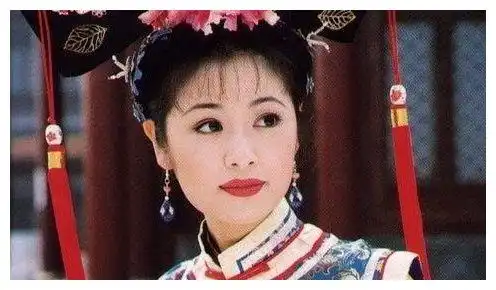 她两次拒绝了琼瑶的同一部戏,成就了两个人,如今拍新剧未播先火